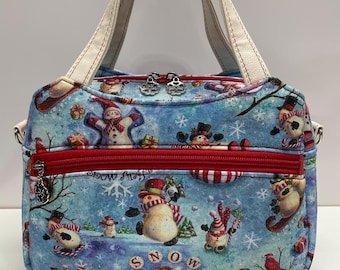 Handmade Snowmen Christmas Crossbody Bag: Ivory Faux Leather, Multi-Compartment