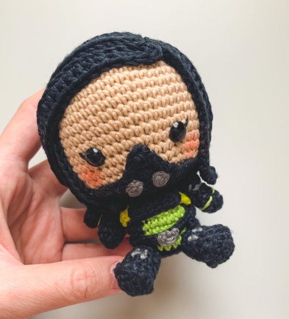 Valorant Viper, Valorant Viper Plushie, Valorant Viper Doll, valorant characters, Viper Figure, Viper Desk Figure