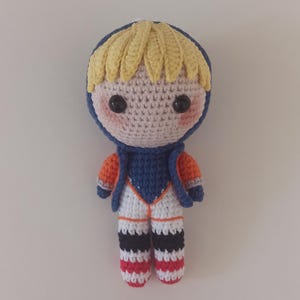 Apex legends wattson crochet plush, Wattson figure, Apex gift