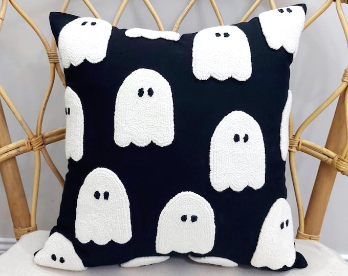 Handmade Halloween Pillow - Pumpkin Pillow - Hat - Ghost - Dry Leaves Pumpkin - Bat Halloween - Ghost Pillow - Hello Mello Store