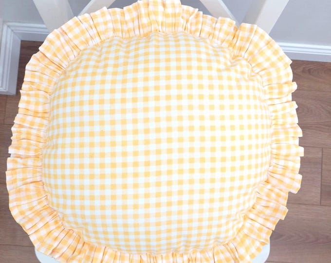Bohemian Frill Linen Gingham Pillow Cover - Circle Pillow - Different Color Options With Frill Edges - Hello Mello Store
