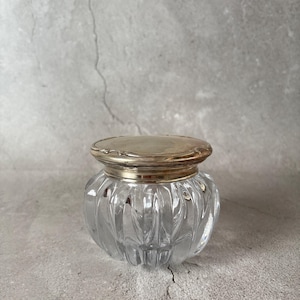Elegant vintage jar with alpaca lid, cristal glass.