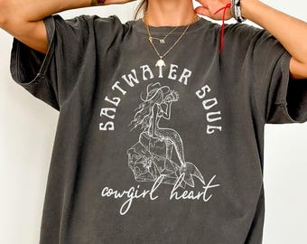 Mermaidcore Coastal Cowgirl T-Shirt Western Graphic Tee Summer Beach Shirt Oceancore Vacation Tshirt