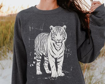 White Tiger Sweatshirt Linocut Shirt Animal Graphic Top Retro Big Cat Sweater Botanical Wildlife Pullover Block Print Jungle Crewneck