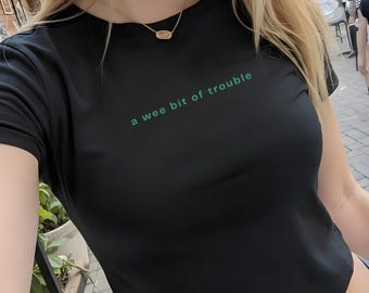 Minimalist St Pattys Day Baby Tee Funny St Patricks Day 90’s Croptop Y2k Crop Top Trendy Babytee Baby Tee Ironic St Paddys Cropped Shirt