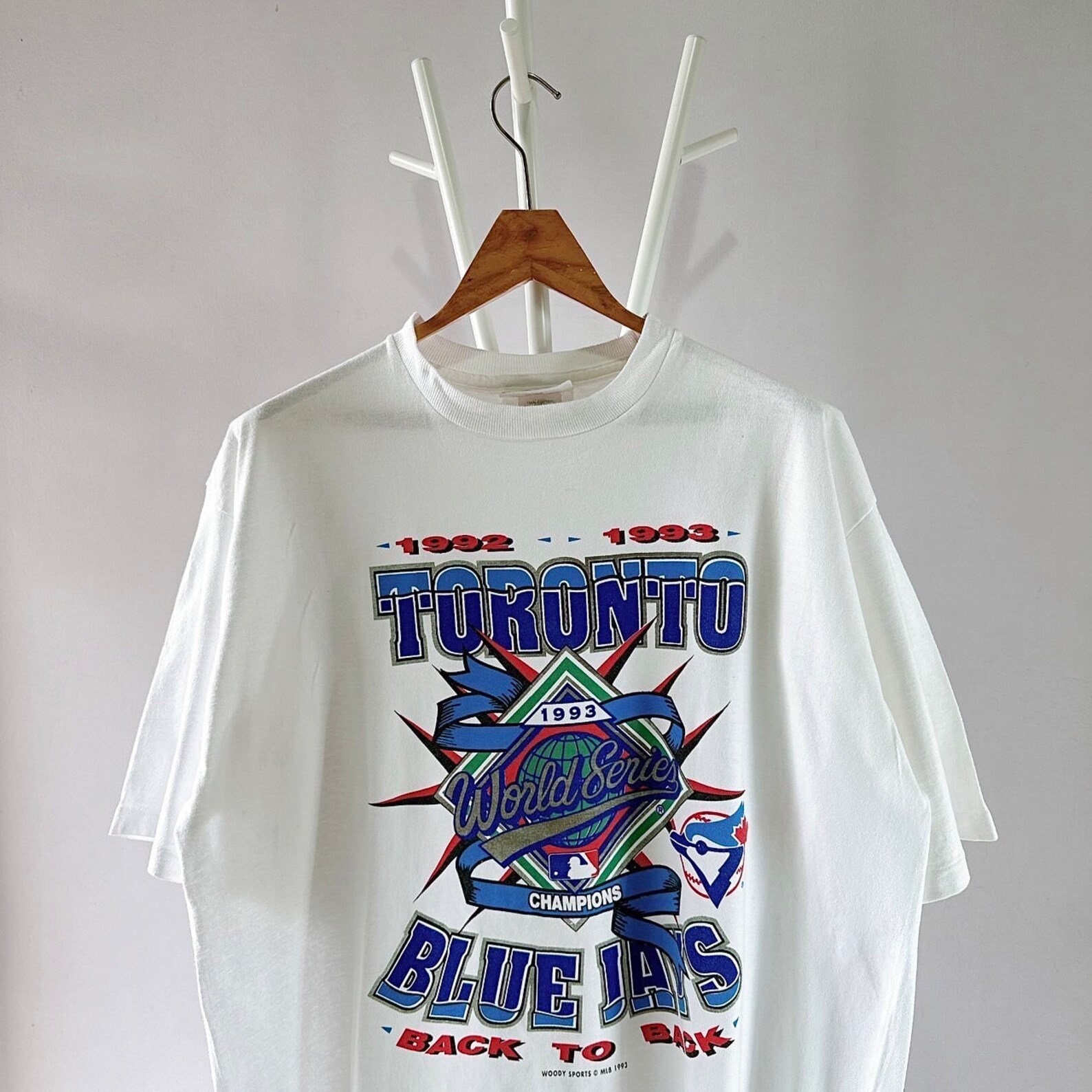 MLB World Tour Toronto Blue Jays logo T-shirt, hoodie, sweater, long sleeve  and tank top