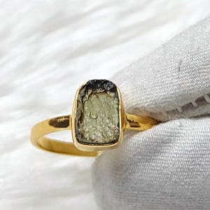 Amazing Moldavite Cushion Shape Rough Ring,100% Natural Gemstone From Czech Republic, Gold Plated 925 Solid Sterling Silver,Handmade Jewelry