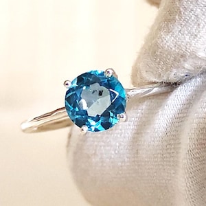 Sky Blue Topaz Solitaire Ring in 925 Sterling Silver | Dainty Gemstone Ring | December Birthstone Jewelry | Minimalist Promise Ring | Topaz