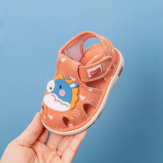 Squeaky shop kid shoes