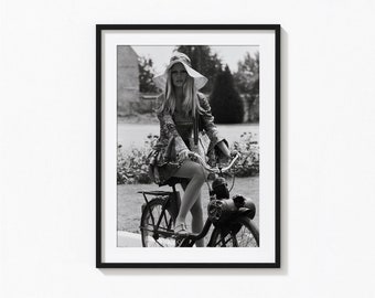 ブリジット・バルドーのプリント、ブリジット・バルドーの自転車の白黒