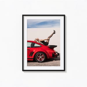 Impresión de una mujer con tacones altos en un Porsche 911, arte mural de Porsche, póster de Porsche, impresión vintage, impresión fotográfica, impresión artística fotográfica con calidad de museo