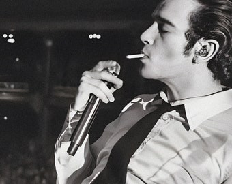 Matty Healy Smoking Print, The 1975, Bar Cart Art Black and White Wall Art,  Vintage Print, Photography Prints, Museum Quality Print