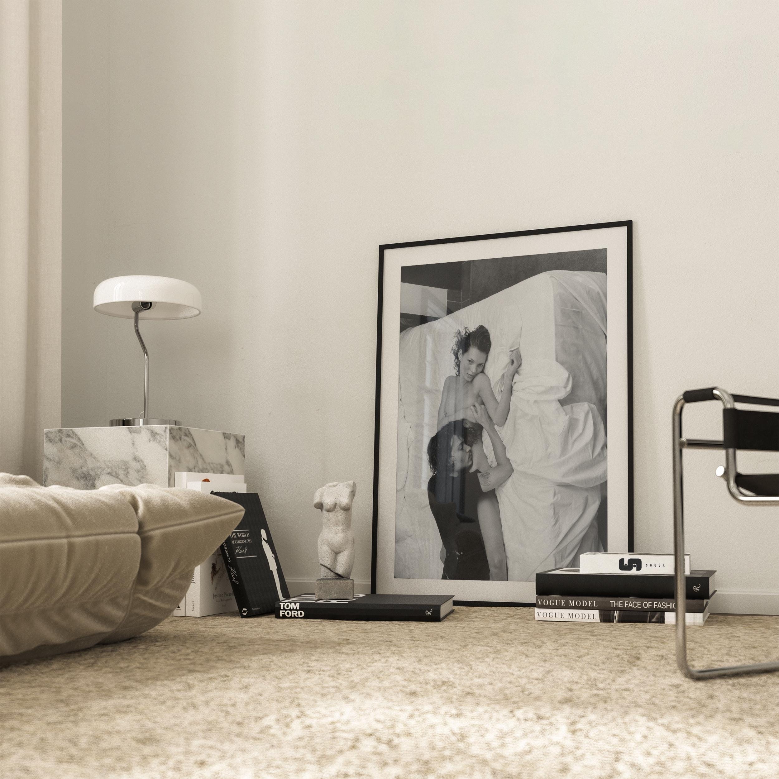 ケイト・モスとジョニー・デップのプリント、ケイト・モスの白黒