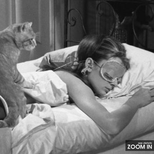Audrey Hepburn Print, Frühstück bei Tiffany Poster, Schwarz-Weiß-Wandkunst, Vintage-Druck, Fotografie Drucke, Fotodruck in Museumsqualität Bild 4