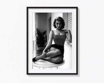 Sophia Loren Poster, Sophia Loren Hollywood Black and White Wall Art, Vintage Print, Photography Prints, Museum Quality Photo Art Print