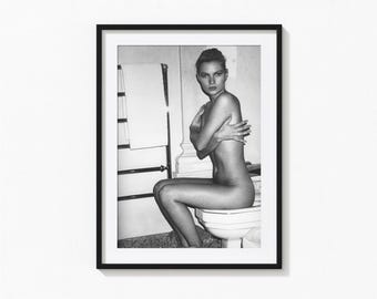 Kate Moss Toilet Print, Kate Moss Bathroom Black and White Wall Art, Vintage Print, Photography Prints, Museum Quality Photo Art Print