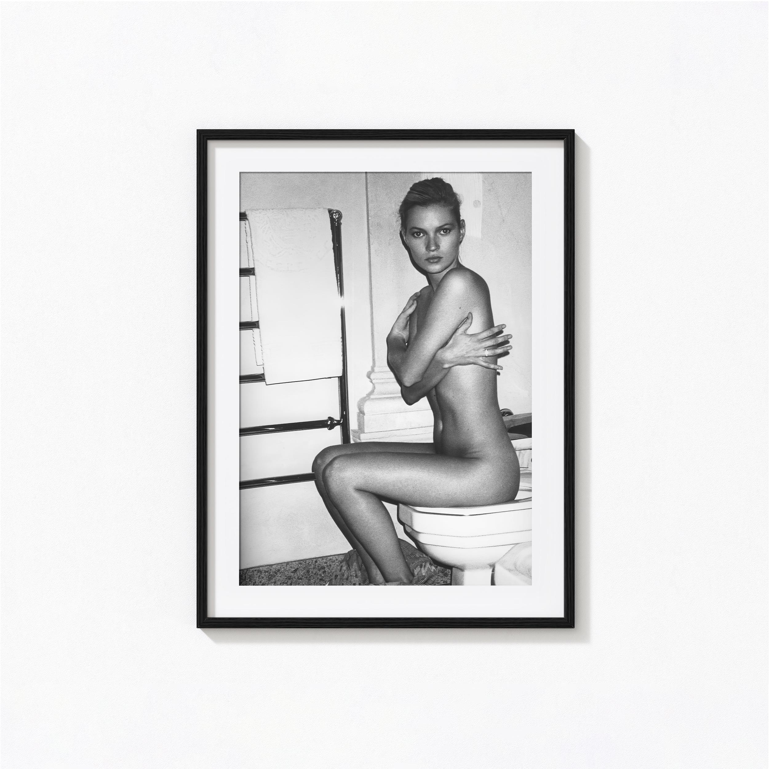 Kate Moss Toilet Print, Kate Moss Bathroom Black and White Wall Art, Vintage Print, Photography Prints, Museum Quality Photo Art Print
