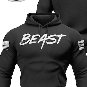 Beast Gym Hoodie | Gildan 18500 Pullover | Ärmflagga | Krigarmentalitet | Unisex Träninghoodie | Ägd av veteraner | R6 Apparel