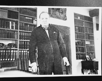 page de livre vintage winston churchill pour l'art du collage, découpage de scrapbooking