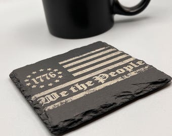 We The People Schieferuntersetzer - Rustikales Vaterländisches Dekor mit 1776-Flaggendesign
