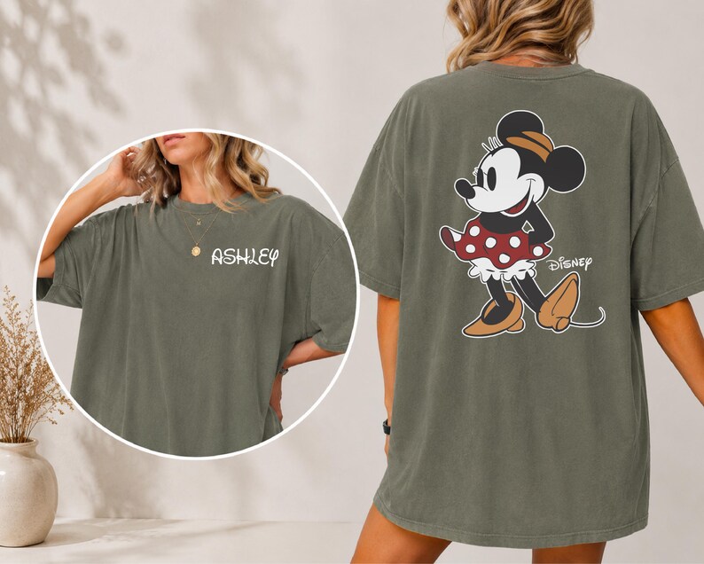 Personalized Minnie Mouse T-Shirt, Vintage Minnie Tee, Custom Disney Trip Shirt, Family Vacation Tee, Disneyland Girl Trip Shirt Bild 4