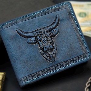 Cartera de cuero personalizada con diseño de cabeza de toro en relieve 3D, color azul, con protección RFID para hombre, regalo para esposo, padre o novio.