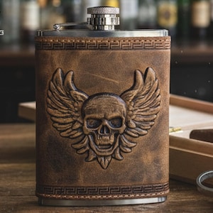 Personalized Winged Skull Leather Hip Flask Gift Set