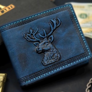 Cartera de cuero personalizada con diseño de cabeza de ciervo en relieve 3D, color azul, con protección RFID para hombre. Regalo para esposo, padre o novio.