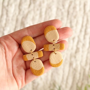 Pendientes veganos de arcilla polimerica hechos a mano。手作りビーガン イヤリング、ポリマークレイ