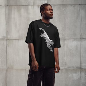 THELION&#39;SWAY88- &quot;Leaping Tiger&quot; Oversized heavyweight T-shirt