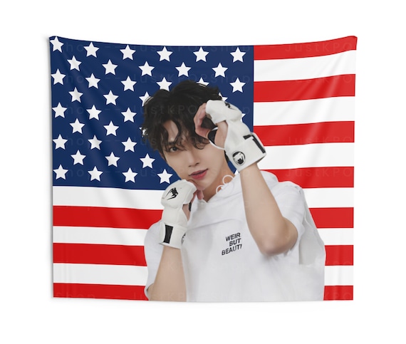 Seventeen Joshua With Gloves American Flag, Seventeen Kpop Flag