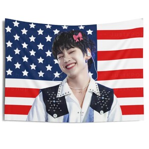 ZB1 Matthew Adorável Bandeira Americana, Zerobaseone Matthew Tapeçaria Americana, Zerobaseone Yura Yura, Zerobaseone Sweat, ZB1 Feel The Pop