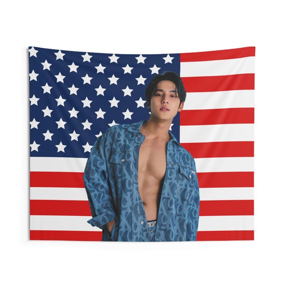 Mingyu Abs American Flag, Seventeen Concert Banner, Seventeen Kpop