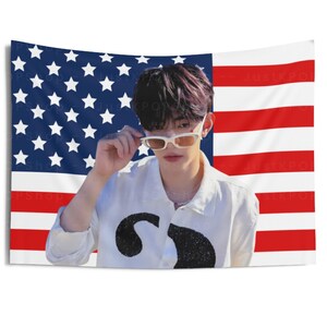 ZB1 Zhang Hao Stunning Look American Flag, Zerobaseone Zhang Hao American Tapestry, ZB1 Yura Yura, Zerobaseone Sweat,  ZB1 Feel The Pop
