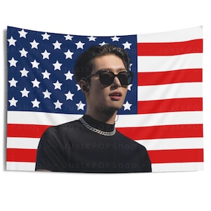 Ateez Mingi Atemberaubender Look Amerikanische Flagge, Ateez Konzertbanner, Ateez Kpop Flagge, Goldene Stunde Teil 2, Ateez Wille zur Macht, Ateez Welttournee