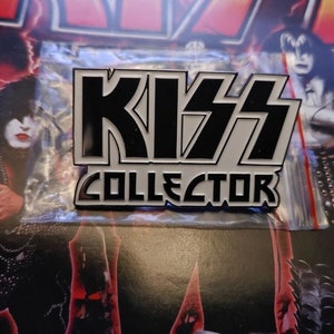 Broche de solapa de doble palo para coleccionista de banda Kiss Stanley, Simmons, Frehley, Criss, Carr, Kulick