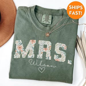 Comfort Colors® Wife Shirt, New Wife Shirt, New Wife Gift, Custom Wife Shirt, Custom Mrs. Shirt, Mrs T Shirt, Mrs Shirt, Wife Sweatshirt