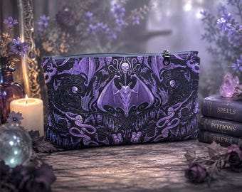 Gothic Bat Makeup Bag Witchy Zipper Pouch Halloween Cosmetic Bag