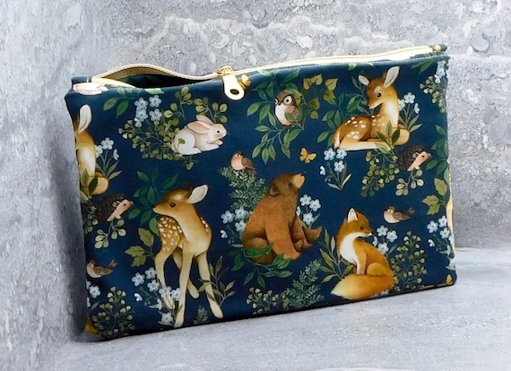 Cosmetic Woodland Forest Zipper Pouch – Deer, Bear & Fox Pouch with Forest Animals, Nature Lover Gift, Everyday Essentials Bag