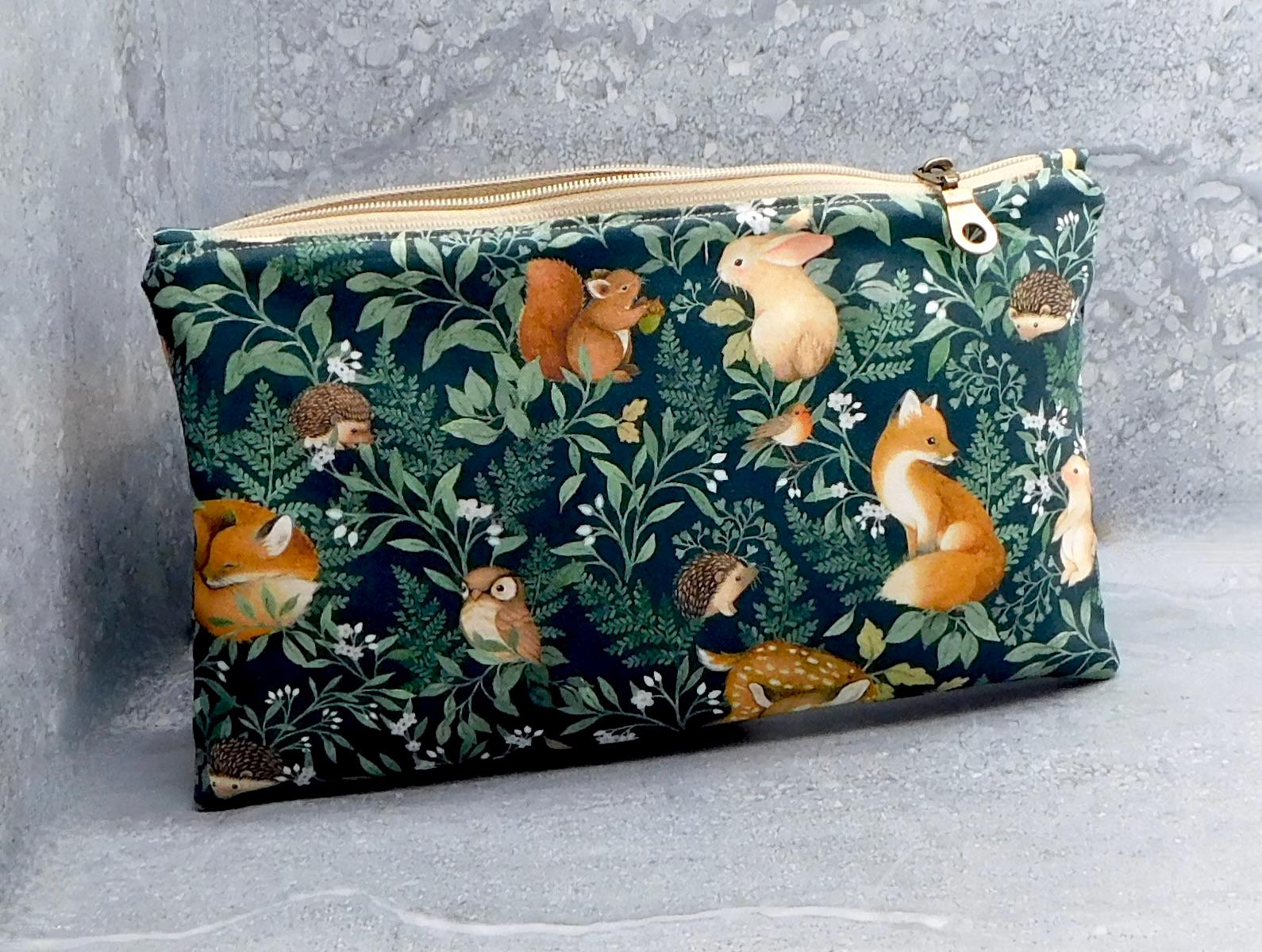 9 X 6 Makeup Bag - Etsy 9 X 6 Makeup Bag - Etsy
