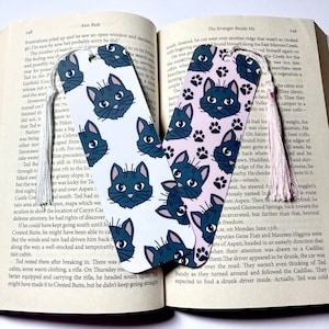 Katzen Lesezeichen, schwarze Katze Lesezeichen mit Quaste, benutzerdefinierte Katzenpfote laminierte Lesezeichen, ästhetisches Lesezeichen Geschenk für Leser