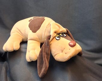 1985 Pound Puppy - Tan and Brown