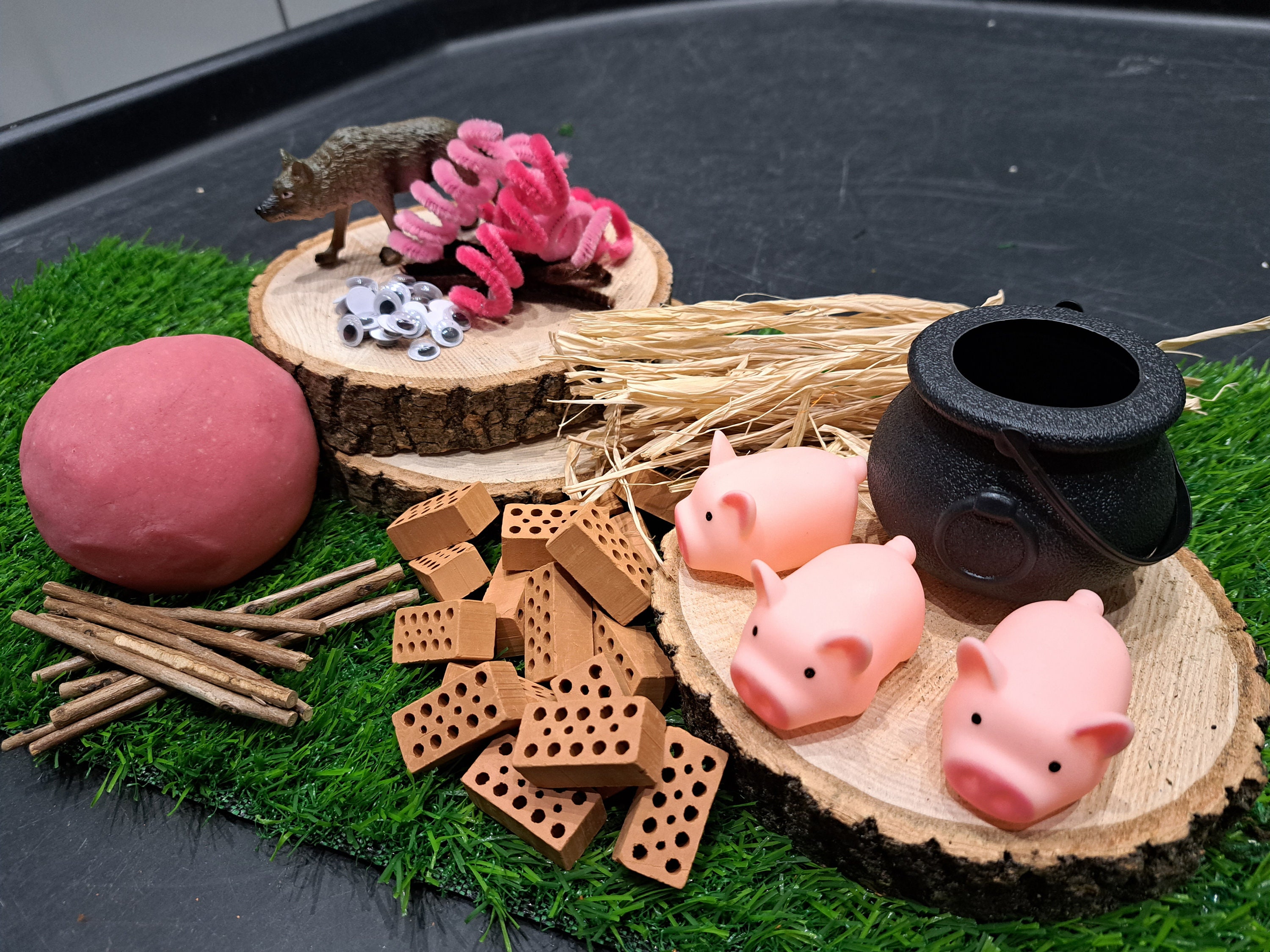 The Three Little Pigs Learning Pack - Etsy