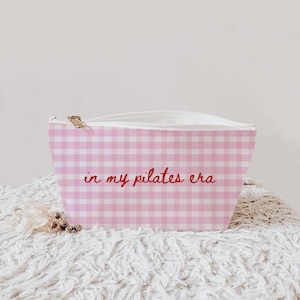 Pink Pilates Sock Bag for Pilates Class Bag for Pilates Accessories for Gym Bag for Pilates Mom Gift for Pink Pilates Princess Era Gym Bag