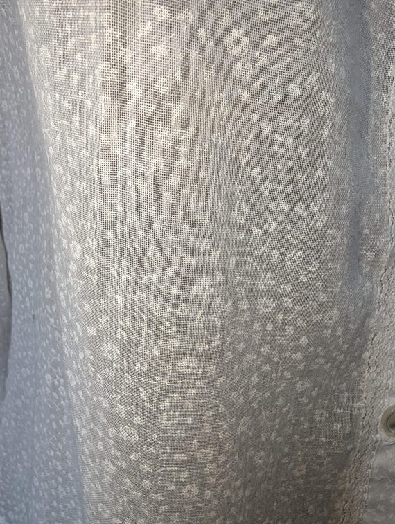 Vintage 1970's Prairie-Style Blouse. - image 5