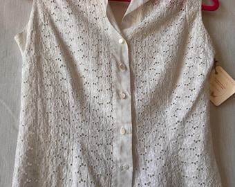 Vintage Eyelet Sleeveless Blouse