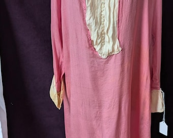 Antique 1920s Pink Silk Dress.
