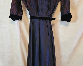 1940's Navy Taffeta and Velvet Dress