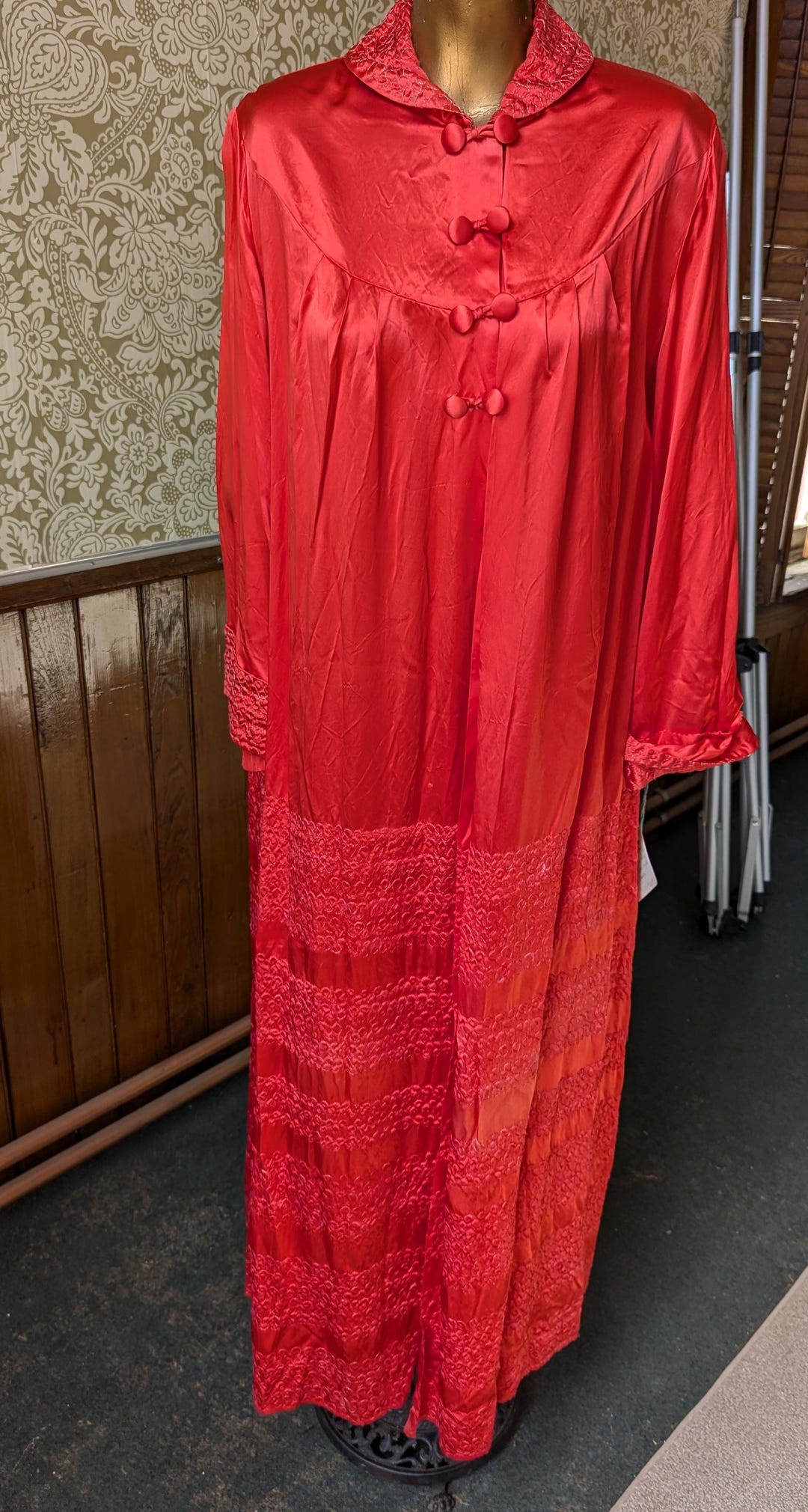 Vintage 1950's Red Satin Robe. - Etsy