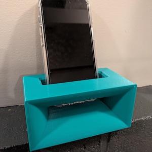 Passive Amplifier Phone Stand 3D Print File